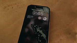 116 Introducing iPhone 14 Pro Apple 00 00 36