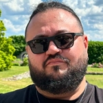 17304590901449494225